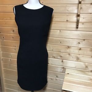 Black sleeveless dress size 8 petite